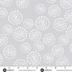 Andover Fabrics Conway Cottage Lavender Grey Bunches  A-1415-C