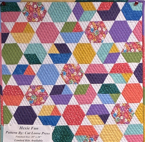 Hexi Fun Quilt Kit finished size 28