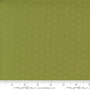 Moda Fabrics Buon Natale Pine 20488 119