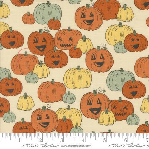 Moda Fabrics Home Sweet Haunt Bone 20916 11