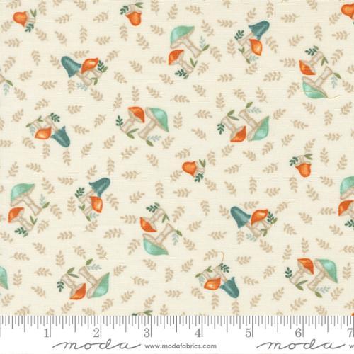 Moda Fabrics I Love Fall Most of All Warm White 56142 11