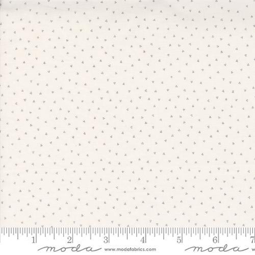 Moda Fabrics Itty Bitty BG Gatherings Grey 49281 13