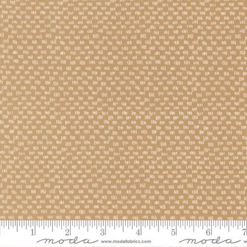 Moda Fabrics Lucky In The Grass  Sand 55704 17