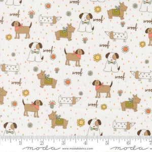 Moda Fabrics Lucky Puppy Parade Cloud 55700 11