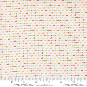 Moda Fabrics Raspberry Summer Cloud  37694 11