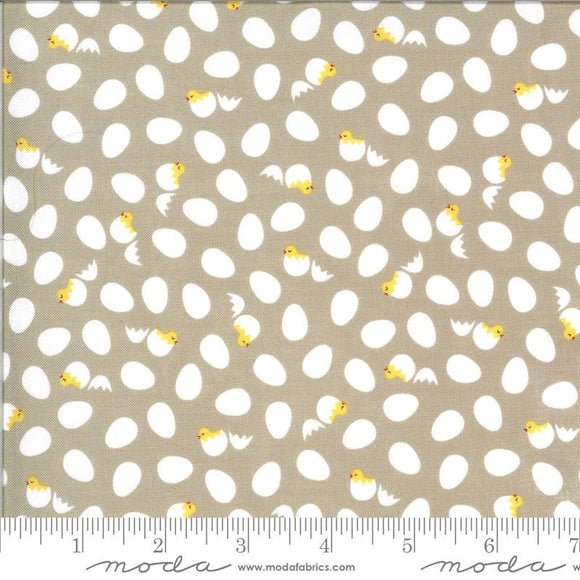 Moda Fabrics On the Farm Eggs Khaki 20705 18