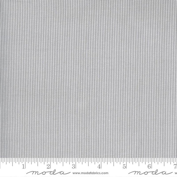 Moda Fabrics Spring Chicken Gray 55526 16